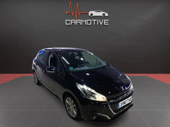 Peugeot 208 PureTech Signature 60 kW (82 CV)