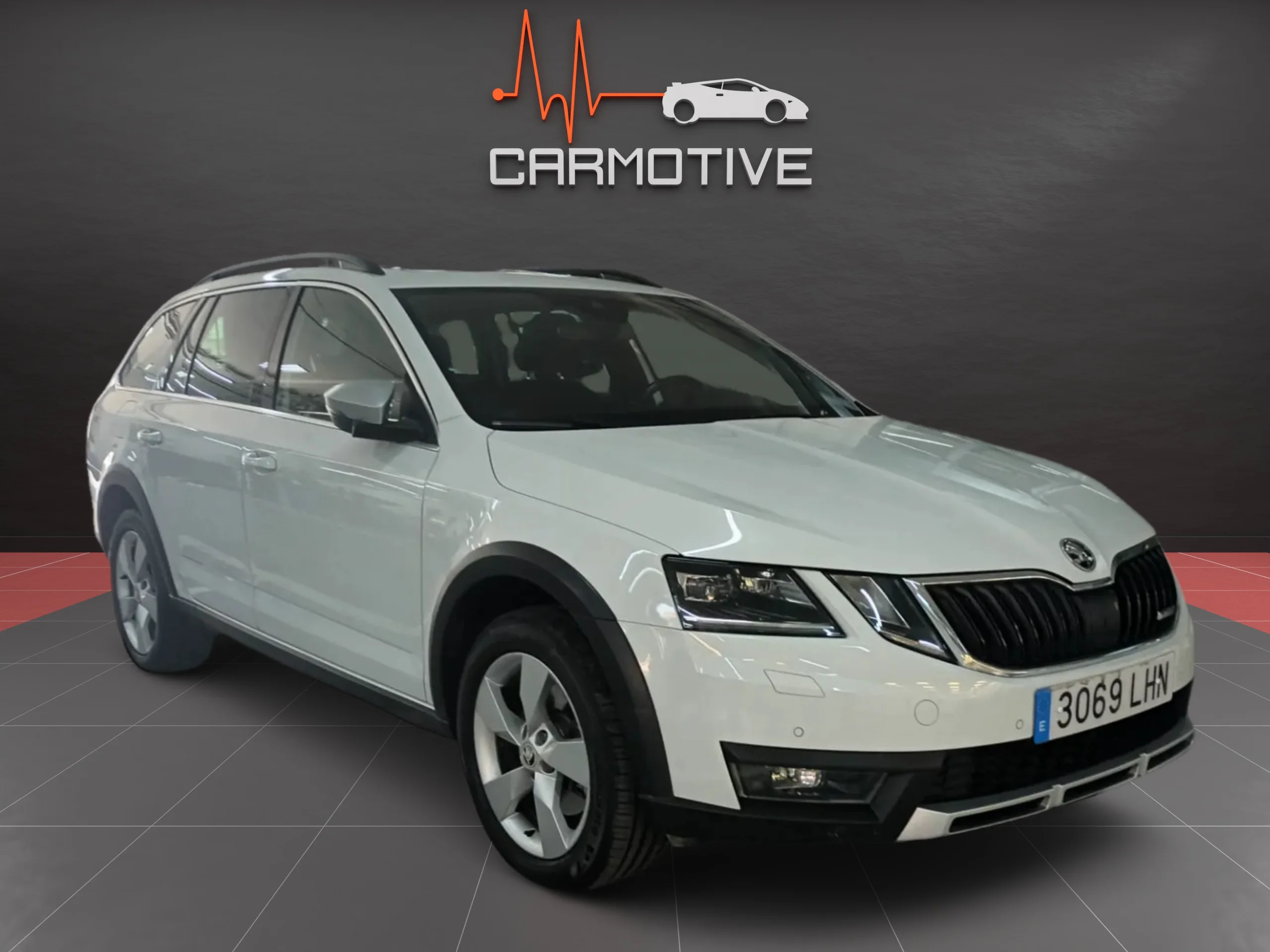 Skoda Octavia Combi Scout 4x4 DSG 2.0 TDI 184cv - Foto 1