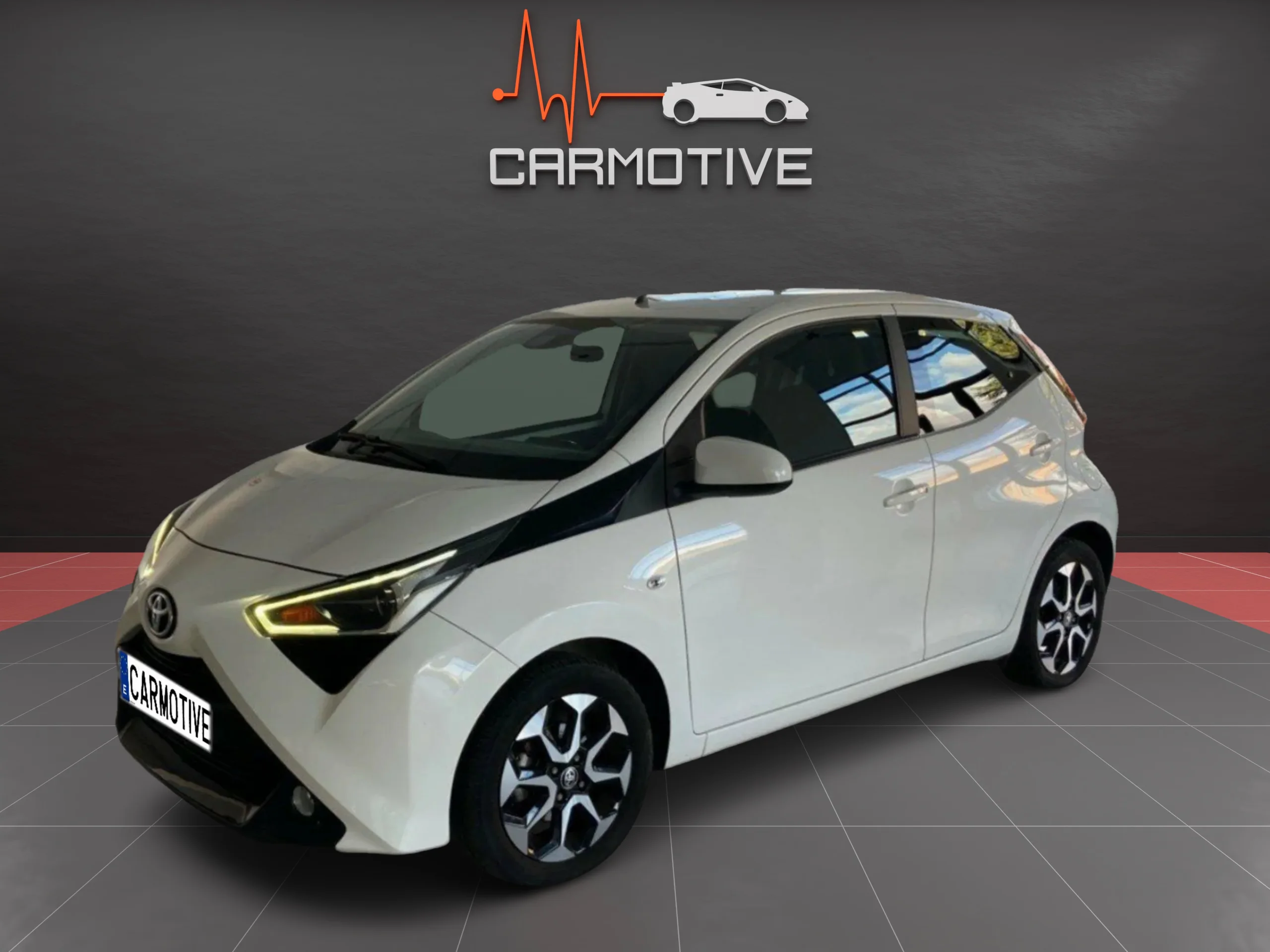 Toyota Aygo X-play 72 CV - Foto 1